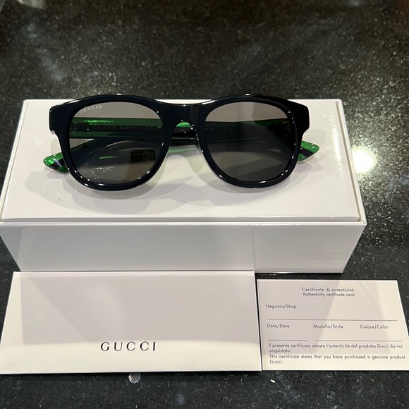 Gucci Accessories Brand New Authentic Gucci Sunglasses Made In